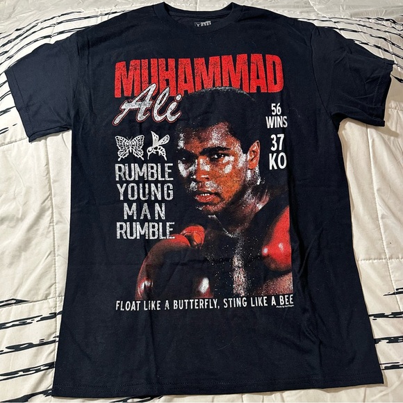 Other - Black Muhammad Ali Graphic T-Shirt Men’s Medium